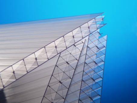 *Polycarbonat* SP 10 mm multiclear STRONG 6Wall farblos, 2100 mm breit 
